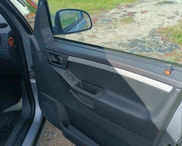 Опель Мерива 2009 в Киеве на Automoto.ua Серый Опель Мерива, объемом двигателя 1.7 л и пробегом 214 тыс. км за 5000 $, фото 36 на Automoto.ua