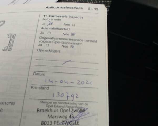 Сірий Опель Меріва, об'ємом двигуна 1.6 л та пробігом 180 тис. км за 5650 $, фото 21 на Automoto.ua