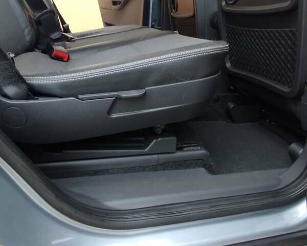 Сірий Опель Меріва, об'ємом двигуна 1.6 л та пробігом 180 тис. км за 5650 $, фото 72 на Automoto.ua