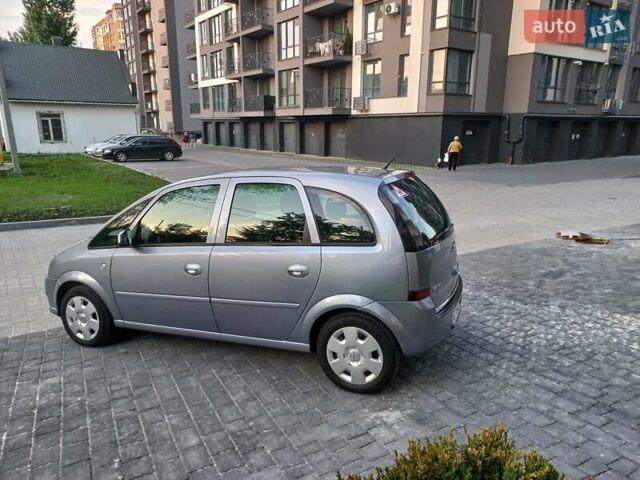 Сірий Опель Меріва, об'ємом двигуна 1.6 л та пробігом 267 тис. км за 5400 $, фото 7 на Automoto.ua