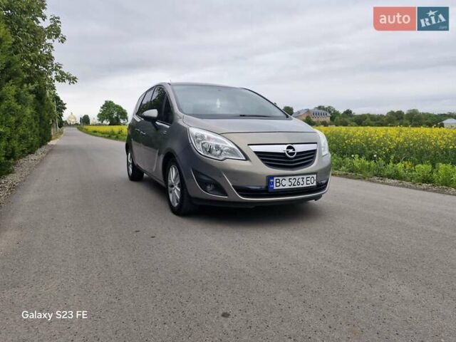 Сірий Опель Меріва, об'ємом двигуна 1.7 л та пробігом 209 тис. км за 6599 $, фото 25 на Automoto.ua