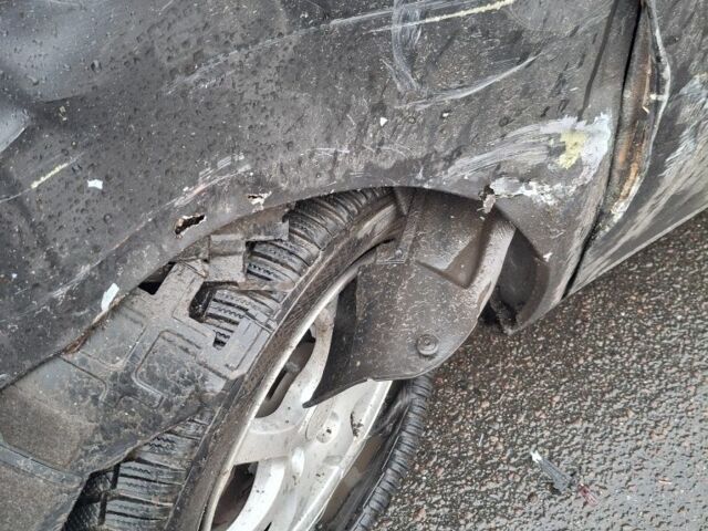 Сірий Опель Меріва, об'ємом двигуна 1.4 л та пробігом 220 тис. км за 3000 $, фото 4 на Automoto.ua