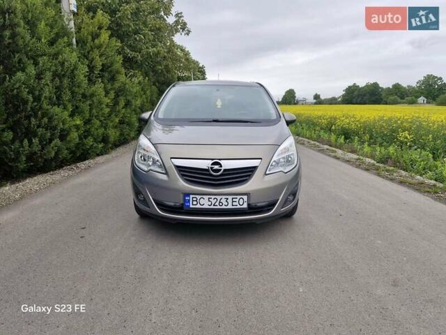 Сірий Опель Меріва, об'ємом двигуна 1.7 л та пробігом 209 тис. км за 6599 $, фото 51 на Automoto.ua