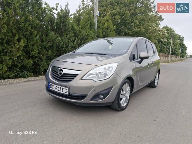 Сірий Опель Меріва, об'ємом двигуна 1.7 л та пробігом 209 тис. км за 6599 $, фото 53 на Automoto.ua