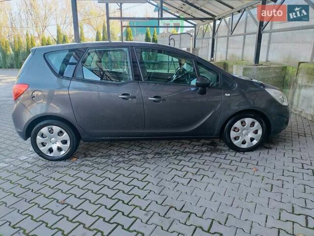 Сірий Опель Меріва, об'ємом двигуна 1.25 л та пробігом 209 тис. км за 5999 $, фото 5 на Automoto.ua