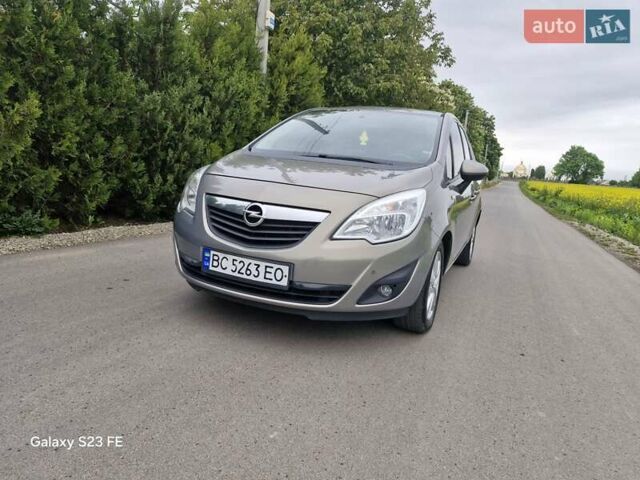Сірий Опель Меріва, об'ємом двигуна 1.7 л та пробігом 209 тис. км за 6599 $, фото 50 на Automoto.ua