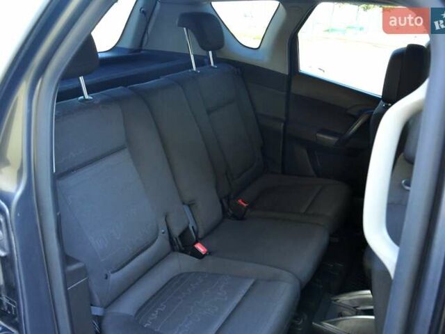 Серый Опель Мерива, объемом двигателя 1.69 л и пробегом 197 тыс. км за 6200 $, фото 22 на Automoto.ua