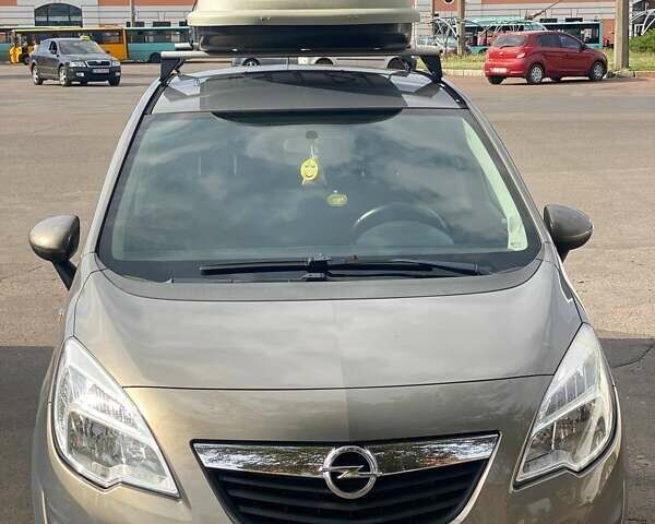 Сірий Опель Меріва, об'ємом двигуна 1.4 л та пробігом 220 тис. км за 5150 $, фото 1 на Automoto.ua
