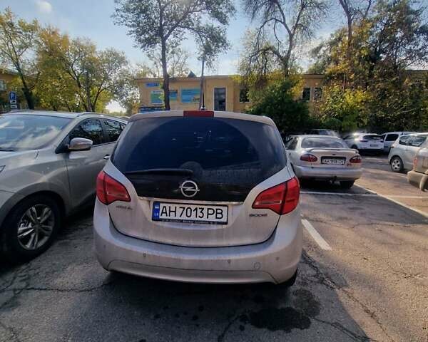 Серый Опель Мерива, объемом двигателя 1.36 л и пробегом 203 тыс. км за 7800 $, фото 13 на Automoto.ua
