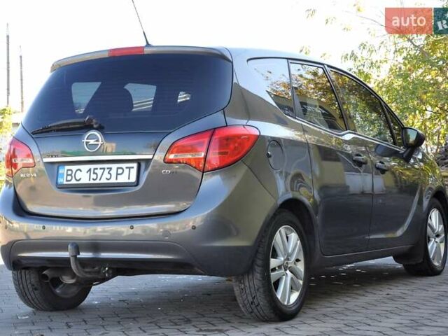 Серый Опель Мерива, объемом двигателя 1.69 л и пробегом 197 тыс. км за 6200 $, фото 8 на Automoto.ua