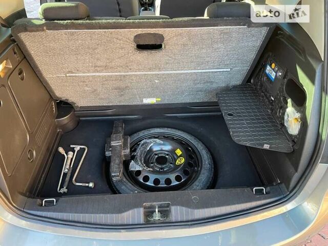 Сірий Опель Меріва, об'ємом двигуна 1.36 л та пробігом 81 тис. км за 7100 $, фото 19 на Automoto.ua