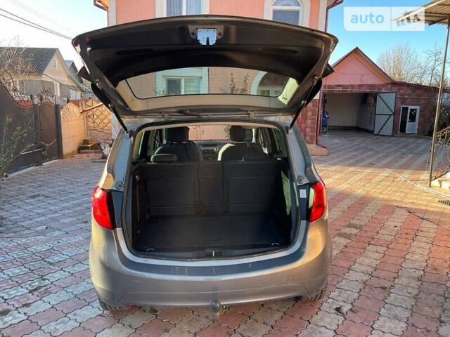 Сірий Опель Меріва, об'ємом двигуна 1.36 л та пробігом 81 тис. км за 7100 $, фото 18 на Automoto.ua