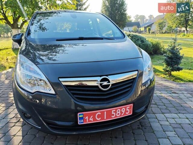 Сірий Опель Меріва, об'ємом двигуна 1.36 л та пробігом 177 тис. км за 7700 $, фото 16 на Automoto.ua