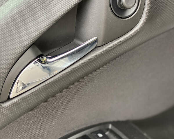 Опель Мерива 2014 в Ровно на Automoto.ua Серый Опель Мерива, объемом двигателя 1.4 л и пробегом 178 тыс. км за 9499 $, фото 12 на Automoto.ua