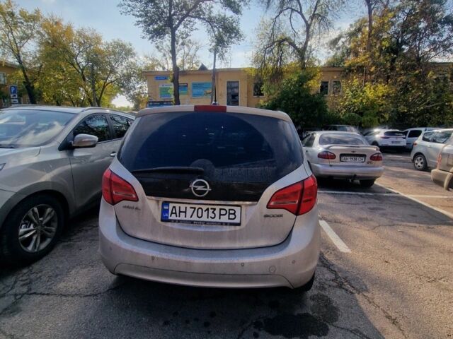 Сірий Опель Меріва, об'ємом двигуна 1.4 л та пробігом 203 тис. км за 7800 $, фото 1 на Automoto.ua