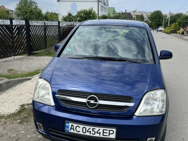 Синий Опель Мерива, объемом двигателя 1.4 л и пробегом 208 тыс. км за 3300 $, фото 2 на Automoto.ua