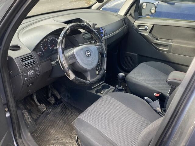 Опель Мерива 2008 в Ровно на Automoto.ua Синий Опель Мерива, объемом двигателя 1.4 л и пробегом 196 тыс. км за 2599 $, фото 4 на Automoto.ua