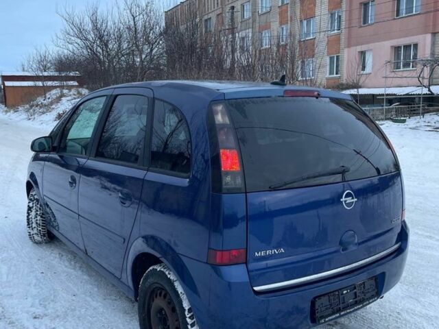 Синій Опель Меріва, об'ємом двигуна 1.7 л та пробігом 300 тис. км за 1750 $, фото 5 на Automoto.ua
