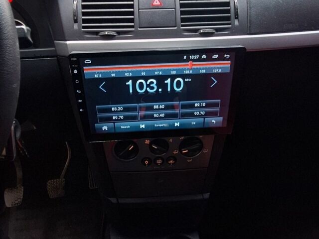 Синий Опель Мерива, объемом двигателя 1.6 л и пробегом 185 тыс. км за 4099 $, фото 12 на Automoto.ua