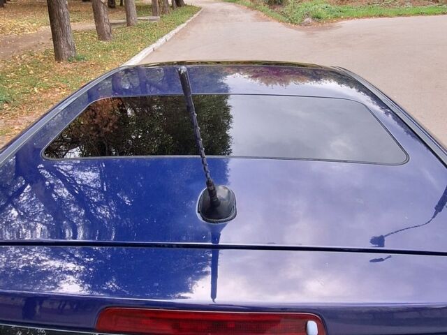 Синий Опель Мерива, объемом двигателя 1.6 л и пробегом 185 тыс. км за 4099 $, фото 7 на Automoto.ua