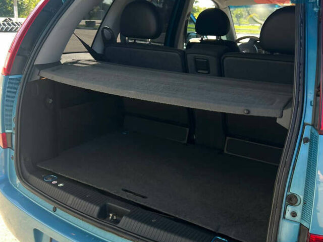 Синий Опель Мерива, объемом двигателя 1.6 л и пробегом 240 тыс. км за 3850 $, фото 23 на Automoto.ua