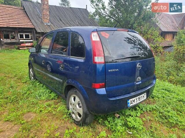 Синий Опель Мерива, объемом двигателя 1.8 л и пробегом 160 тыс. км за 3200 $, фото 4 на Automoto.ua