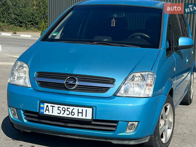 Синий Опель Мерива, объемом двигателя 1.6 л и пробегом 240 тыс. км за 3850 $, фото 3 на Automoto.ua