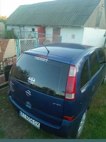 Синій Опель Меріва, об'ємом двигуна 1.7 л та пробігом 300 тис. км за 3800 $, фото 2 на Automoto.ua