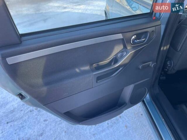 Синій Опель Меріва, об'ємом двигуна 1.6 л та пробігом 195 тис. км за 5200 $, фото 14 на Automoto.ua