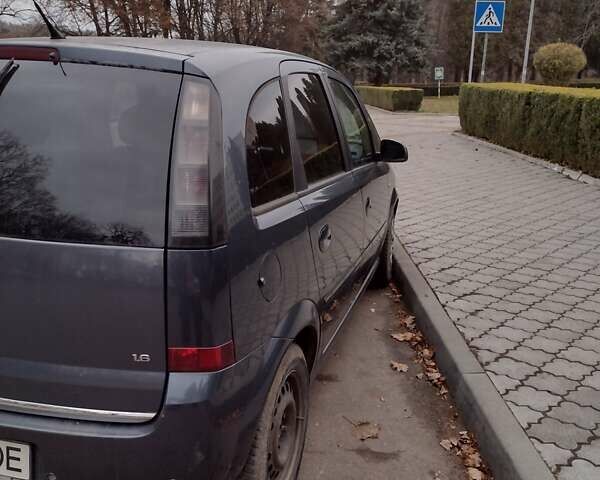 Синий Опель Мерива, объемом двигателя 1.6 л и пробегом 227 тыс. км за 4900 $, фото 10 на Automoto.ua