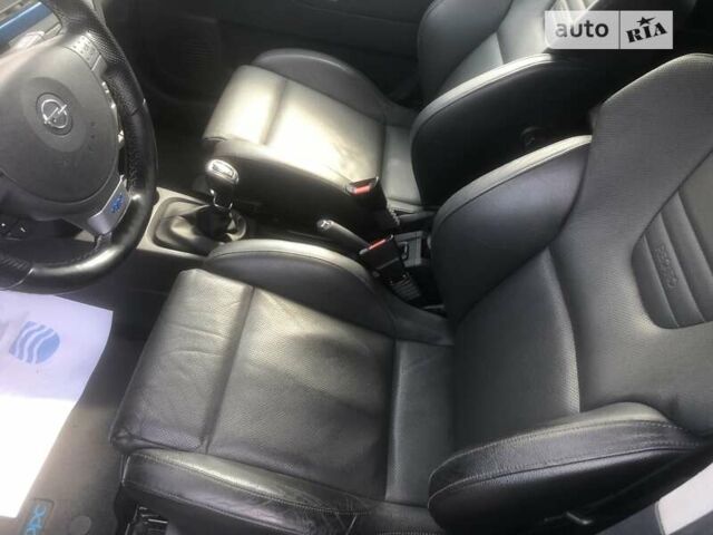 Синий Опель Мерива, объемом двигателя 1.6 л и пробегом 217 тыс. км за 5300 $, фото 7 на Automoto.ua