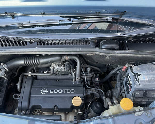 Синій Опель Меріва, об'ємом двигуна 1.4 л та пробігом 164 тис. км за 4399 $, фото 22 на Automoto.ua