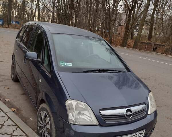 Синий Опель Мерива, объемом двигателя 1.6 л и пробегом 227 тыс. км за 4900 $, фото 6 на Automoto.ua