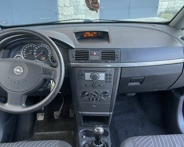 Синій Опель Меріва, об'ємом двигуна 1.4 л та пробігом 164 тис. км за 4399 $, фото 9 на Automoto.ua