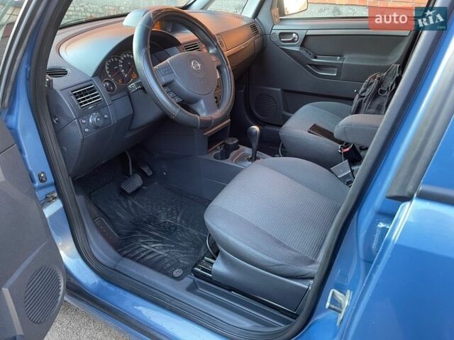 Синий Опель Мерива, объемом двигателя 1.8 л и пробегом 269 тыс. км за 3500 $, фото 17 на Automoto.ua
