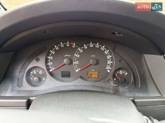 Синій Опель Меріва, об'ємом двигуна 1.6 л та пробігом 242 тис. км за 4500 $, фото 59 на Automoto.ua