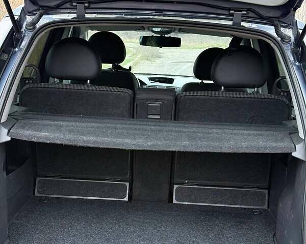 Синій Опель Меріва, об'ємом двигуна 1.6 л та пробігом 242 тис. км за 4500 $, фото 23 на Automoto.ua