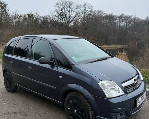 Синій Опель Меріва, об'ємом двигуна 1.6 л та пробігом 242 тис. км за 4500 $, фото 2 на Automoto.ua
