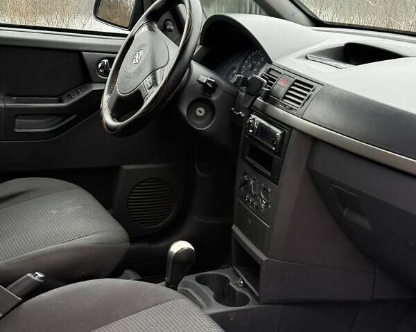 Синій Опель Меріва, об'ємом двигуна 1.6 л та пробігом 242 тис. км за 4500 $, фото 71 на Automoto.ua