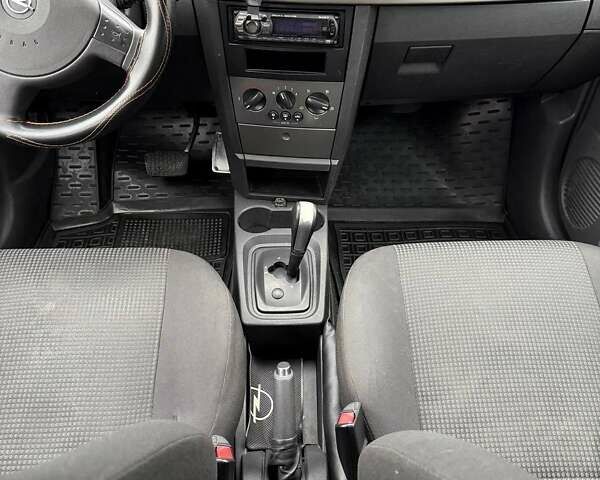 Синій Опель Меріва, об'ємом двигуна 1.6 л та пробігом 242 тис. км за 4500 $, фото 50 на Automoto.ua