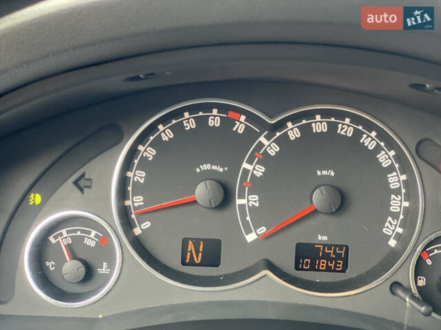 Синий Опель Мерива, объемом двигателя 1.6 л и пробегом 101 тыс. км за 4850 $, фото 23 на Automoto.ua