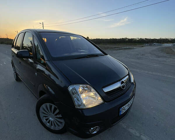 Синий Опель Мерива, объемом двигателя 1.69 л и пробегом 262 тыс. км за 3550 $, фото 8 на Automoto.ua