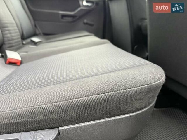 Синий Опель Мерива, объемом двигателя 1.6 л и пробегом 142 тыс. км за 3950 $, фото 46 на Automoto.ua