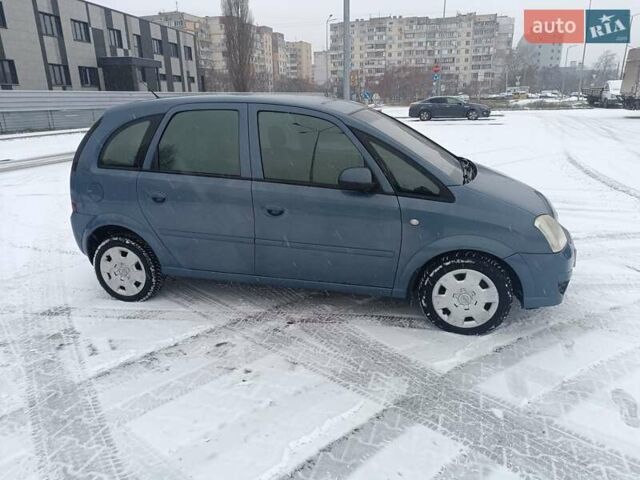 Синий Опель Мерива, объемом двигателя 1.6 л и пробегом 141 тыс. км за 4000 $, фото 9 на Automoto.ua