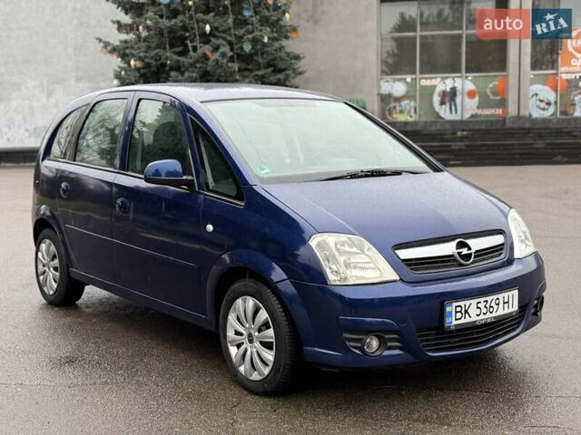Синий Опель Мерива, объемом двигателя 1.6 л и пробегом 142 тыс. км за 3950 $, фото 14 на Automoto.ua