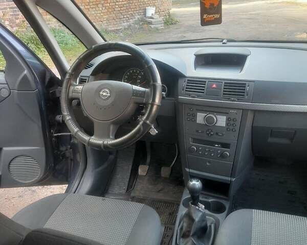 Синій Опель Меріва, об'ємом двигуна 1.25 л та пробігом 227 тис. км за 4500 $, фото 7 на Automoto.ua