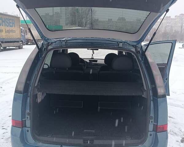 Синий Опель Мерива, объемом двигателя 1.6 л и пробегом 141 тыс. км за 4000 $, фото 10 на Automoto.ua