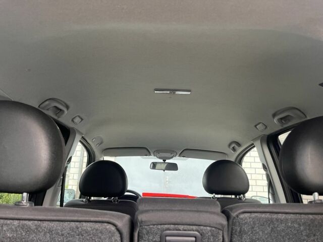 Опель Мерива 2009 в Житомире на Automoto.ua Синий Опель Мерива, объемом двигателя 1.4 л и пробегом 214 тыс. км за 4699 $, фото 20 на Automoto.ua