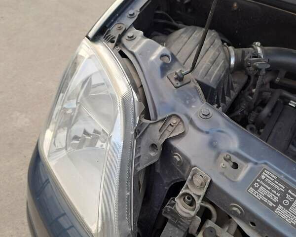 Синий Опель Мерива, объемом двигателя 1.36 л и пробегом 202 тыс. км за 4350 $, фото 29 на Automoto.ua