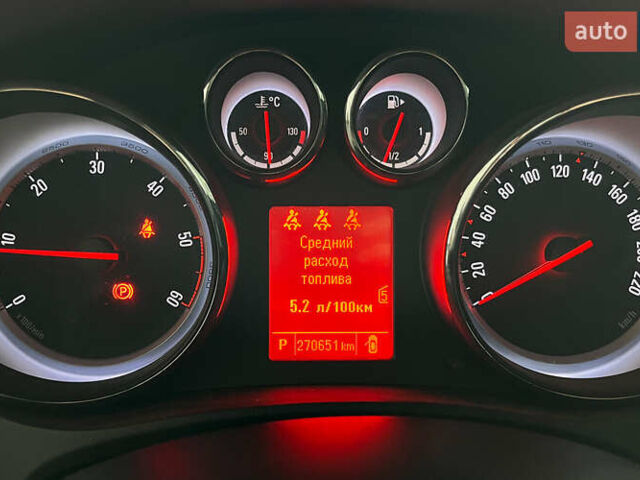 Синий Опель Мерива, объемом двигателя 1.69 л и пробегом 271 тыс. км за 6600 $, фото 11 на Automoto.ua